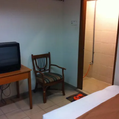 Hotel Hibiscus City Pudu